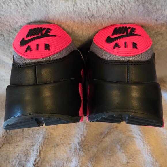 Men's Size 15 - Nike Air Max 90 Wolf Grey Hyper Pink (DM0029-010) - Picture 6 of 7
